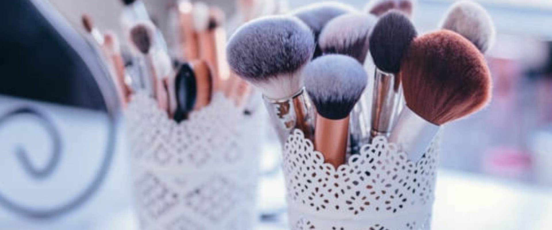 What is a beauty shop called?